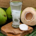 Alasan Pengidap Penyakit Ginjal Tidak Disarankan Minum Air Kelapa